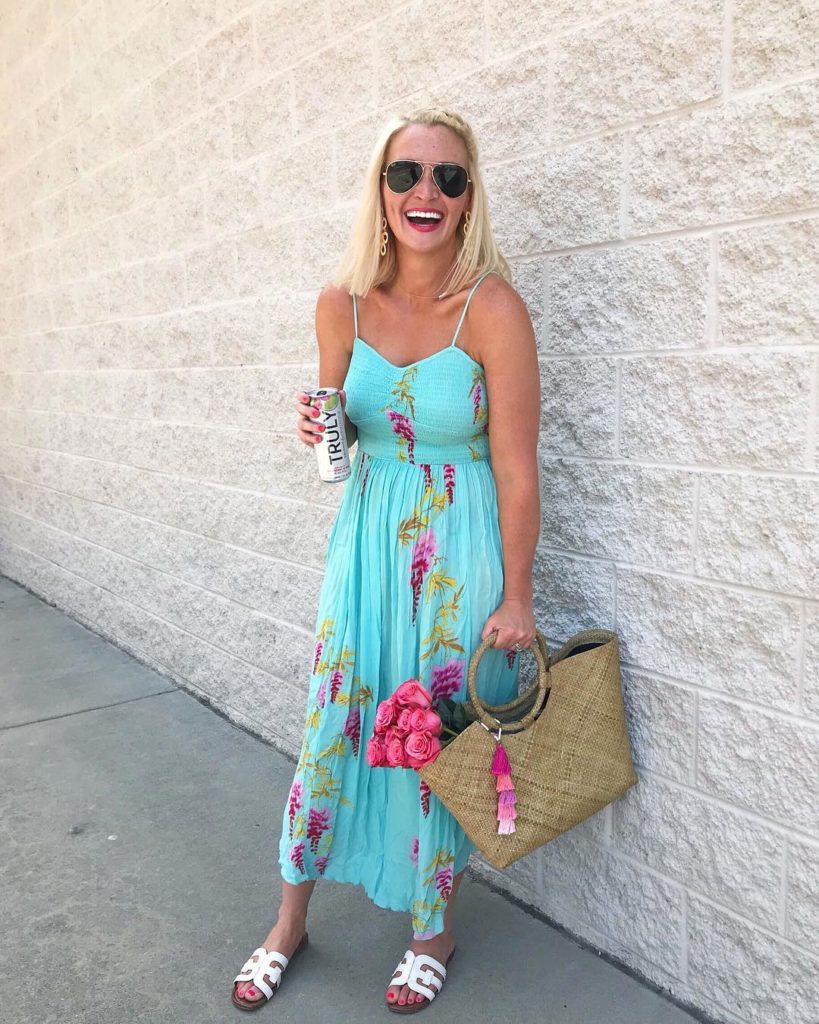 35 Women Turquoise Dress Outfit Ideas